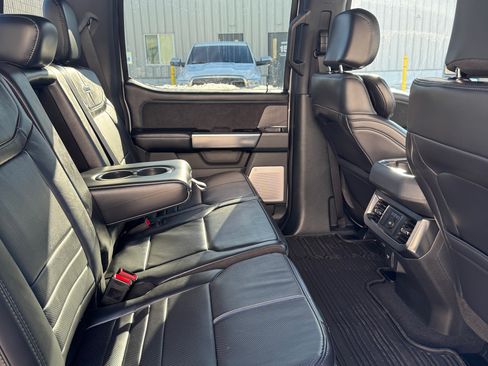 Used 2025 Ford F350 Platinum w/ FX4 Off-Road Package image 24