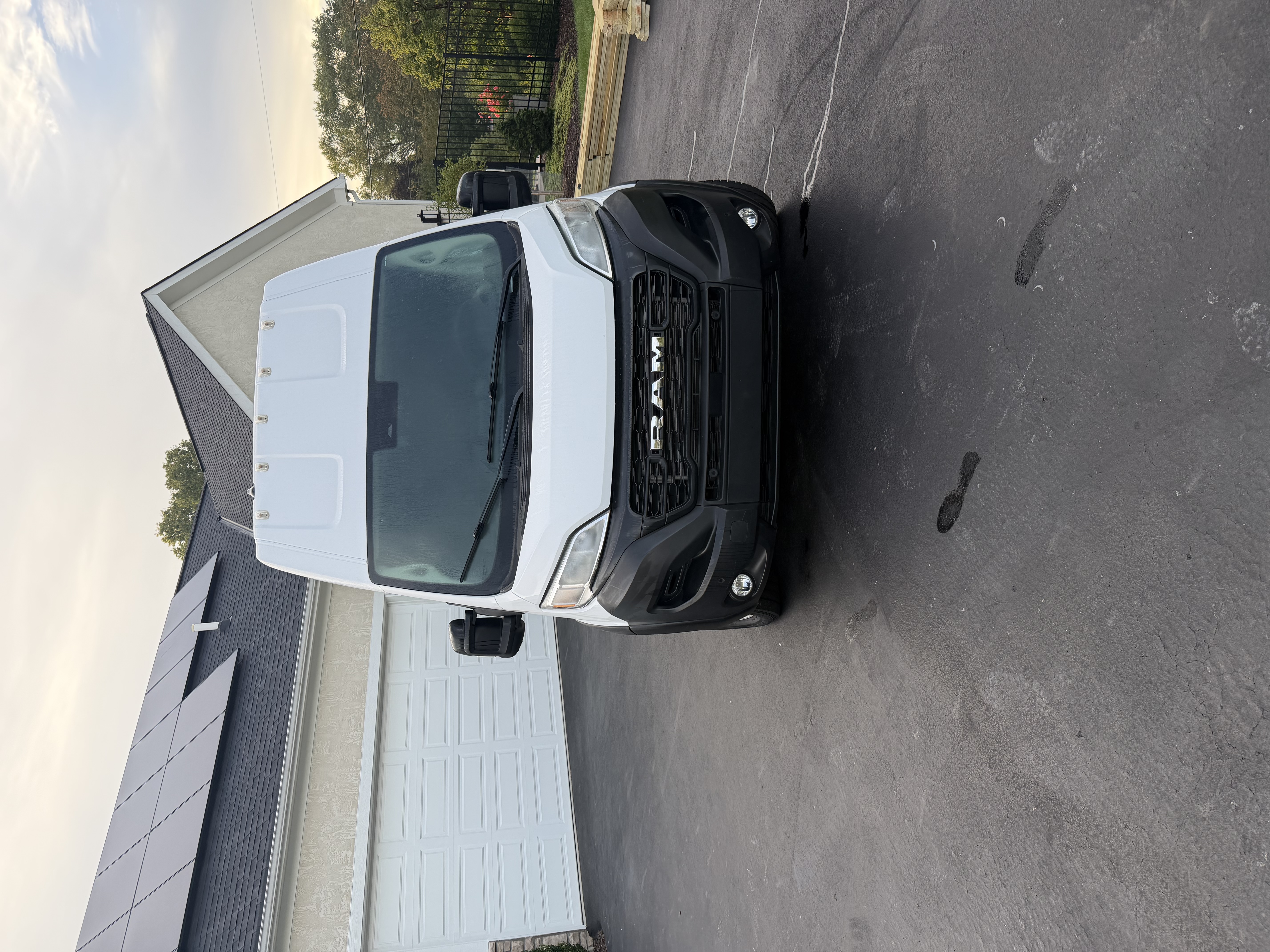 Used 2023 RAM ProMaster 3500 w/ Convenience Group FWD image 4