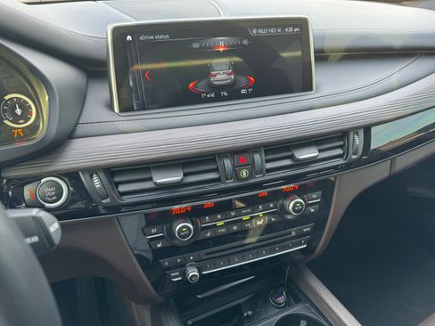 Used 2018 BMW X5 xDrive35d image 13