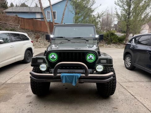 Used 1997 Jeep Wrangler Sahara AWD/4WD image 6