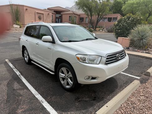 Used 2010 Toyota Highlander Limited image 5