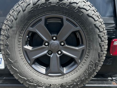Used 2000 Jeep Wrangler Sport AWD/4WD image 13
