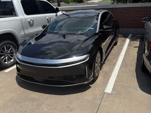 Used 2024 Lucid Air Touring image 21