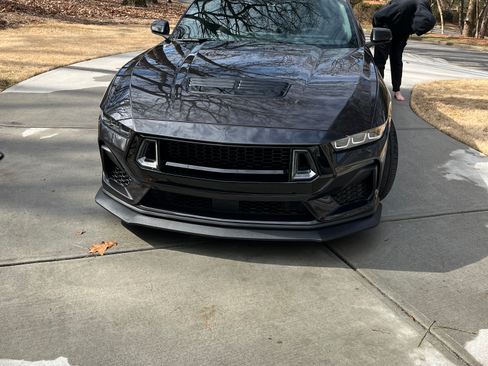 Used 2024 Ford Mustang GT image 1