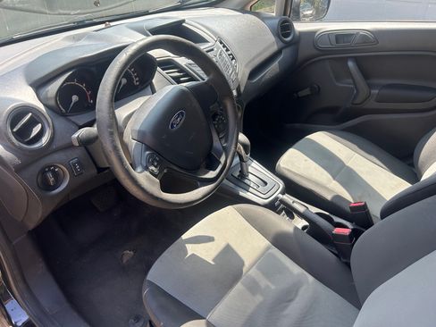 Used 2016 Ford Fiesta S FWD image 5