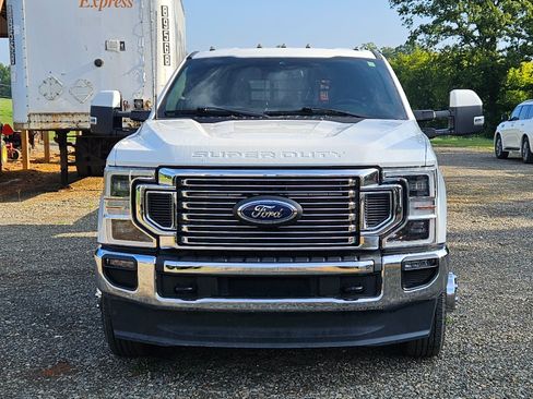 Used 2022 Ford F350 Lariat w/ Lariat Ultimate Package AWD/4WD image 5