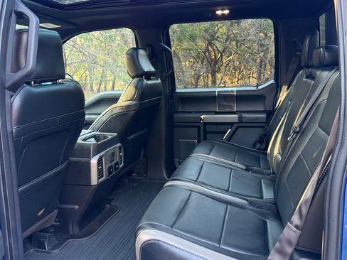 Used 2018 Ford F150 Raptor w/ Equipment Group 802A Luxury image 9