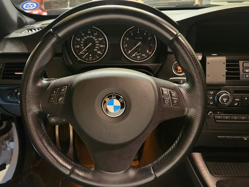 Used 2010 BMW 335i xDrive Coupe image 13
