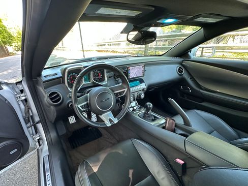 Used 2010 Chevrolet Camaro SS w/ RS Package RWD image 17