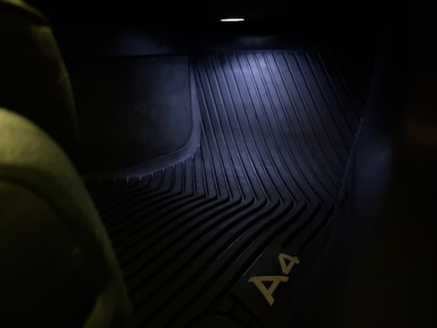 Used 2017 Audi A4 2.0T Premium w/ Convenience Package image 20