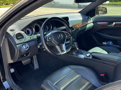 Used 2012 Mercedes-Benz C 350 C 350 Coupe 2D image 8