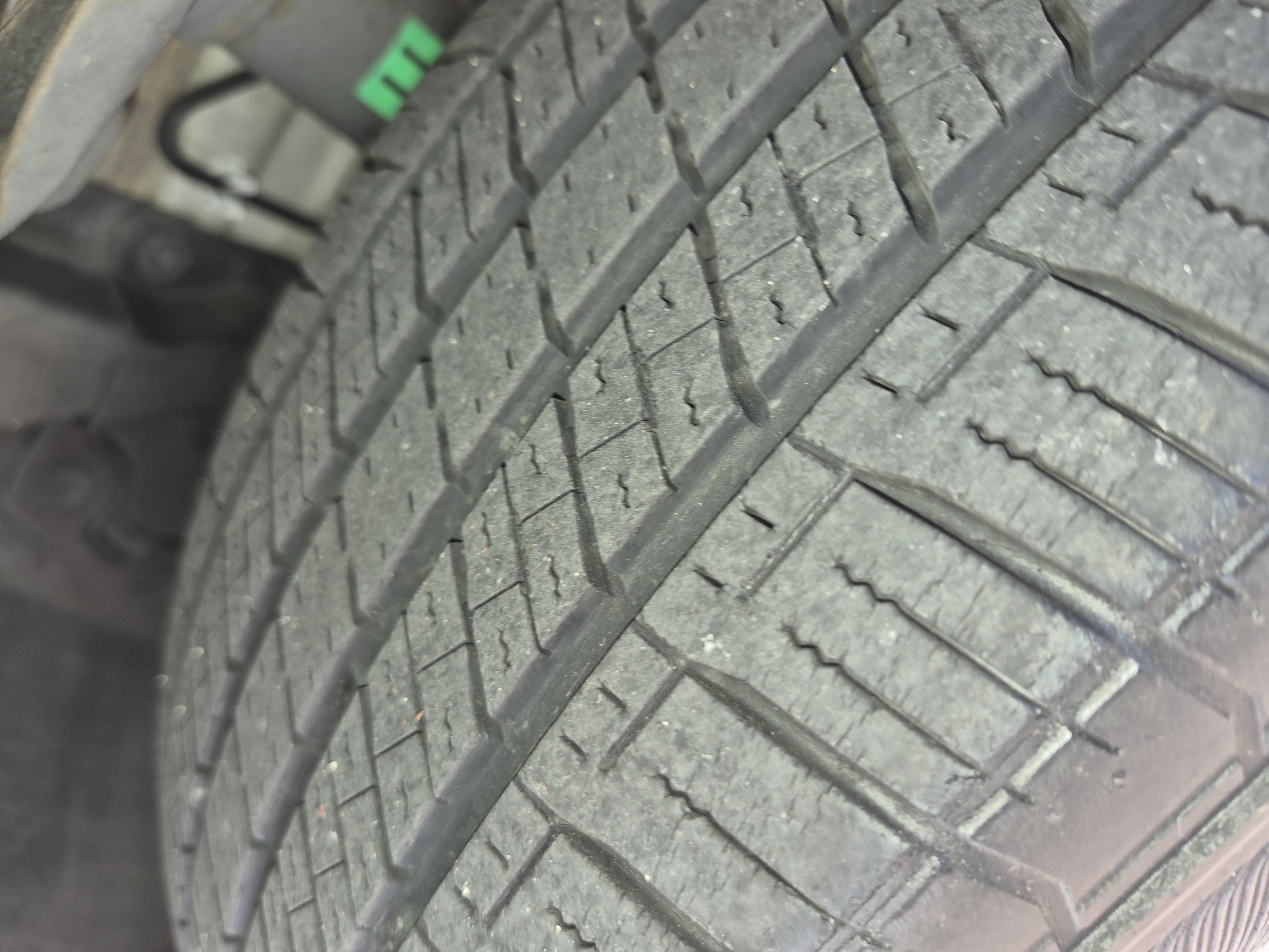 Used 2012 Nissan Rogue SV FWD image 15
