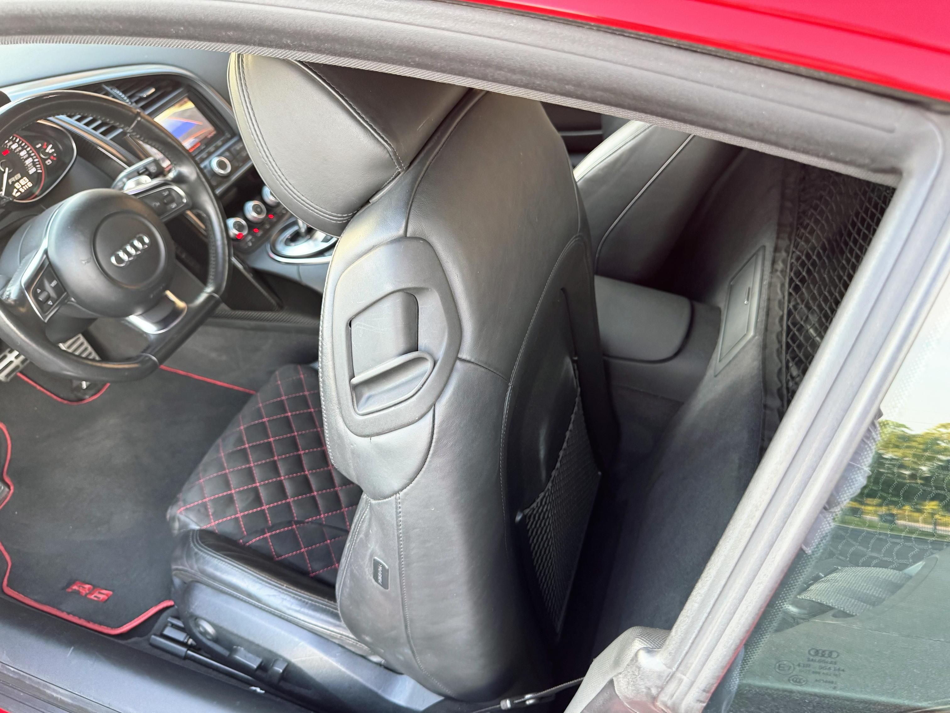 Used 2011 Audi R8 V10 AWD/4WD image 23