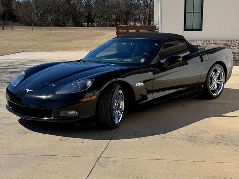 Used 2008 Chevrolet Corvette Convertible w/ Preferred Equipment Group RWD image 5