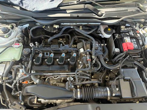 Used 2021 Honda Civic Sport image 11