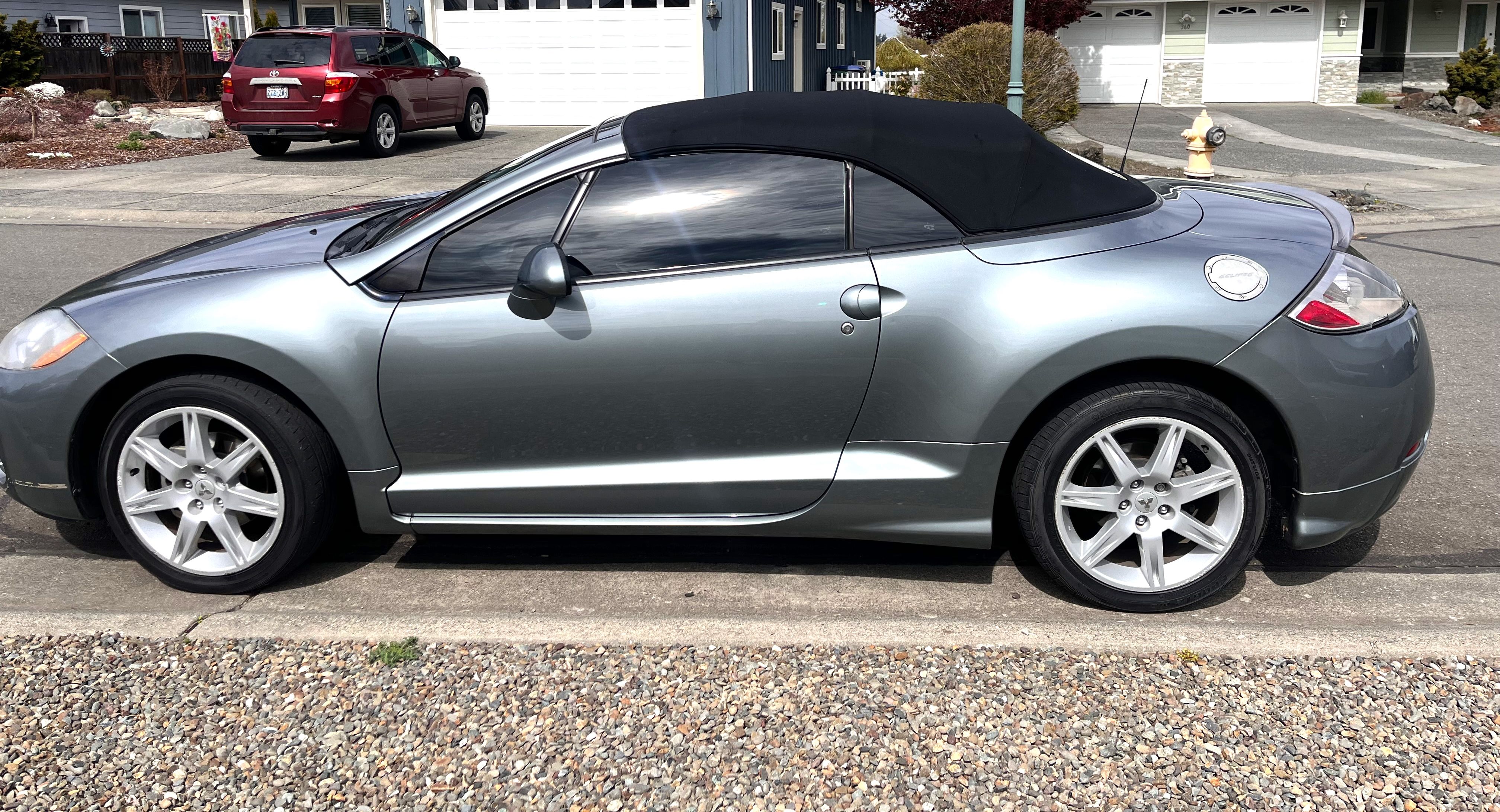 Used 2007 Mitsubishi Eclipse GT FWD image 1