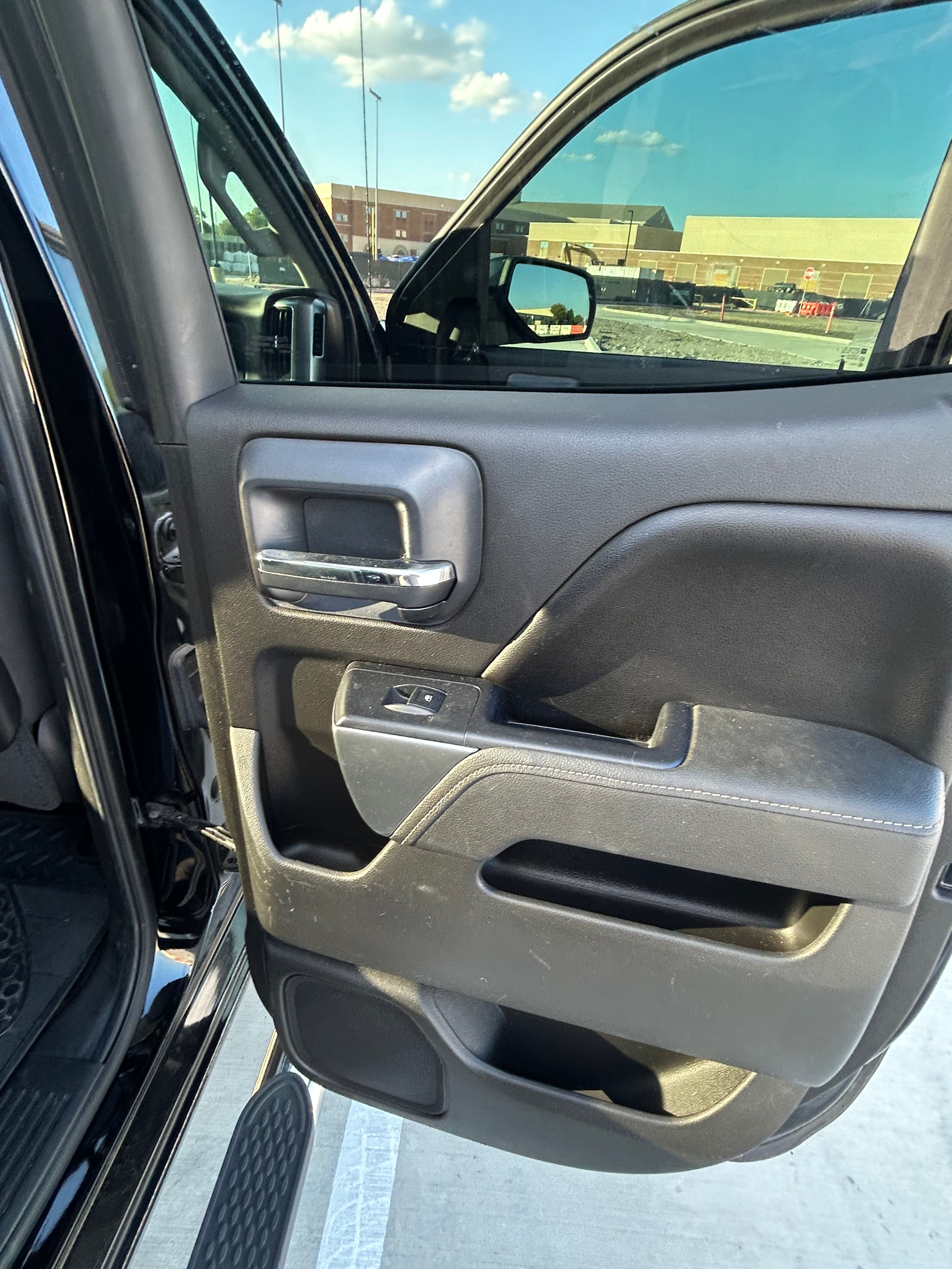 Used 2015 Chevrolet Silverado 1500 LT w/ Texas Edition, 1LT Trim RWD image 12