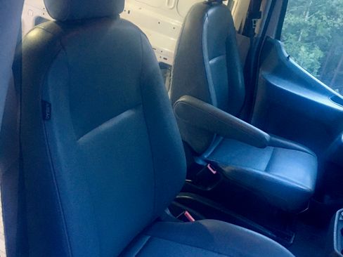 Used 2017 Ford Transit 150 130 Low Roof RWD image 11