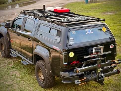 Used 2019 Chevrolet Colorado Z71 w/ Z71 Midnight Edition RWD image 7