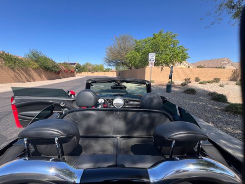 Used 2013 MINI Cooper S image 12