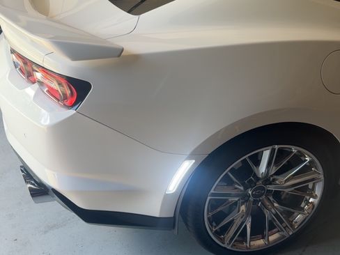 Used 2023 Chevrolet Camaro ZL1 RWD image 4