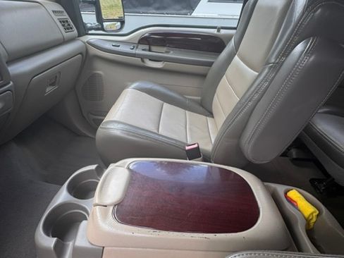 Used 2003 Ford Excursion Eddie Bauer AWD/4WD image 11