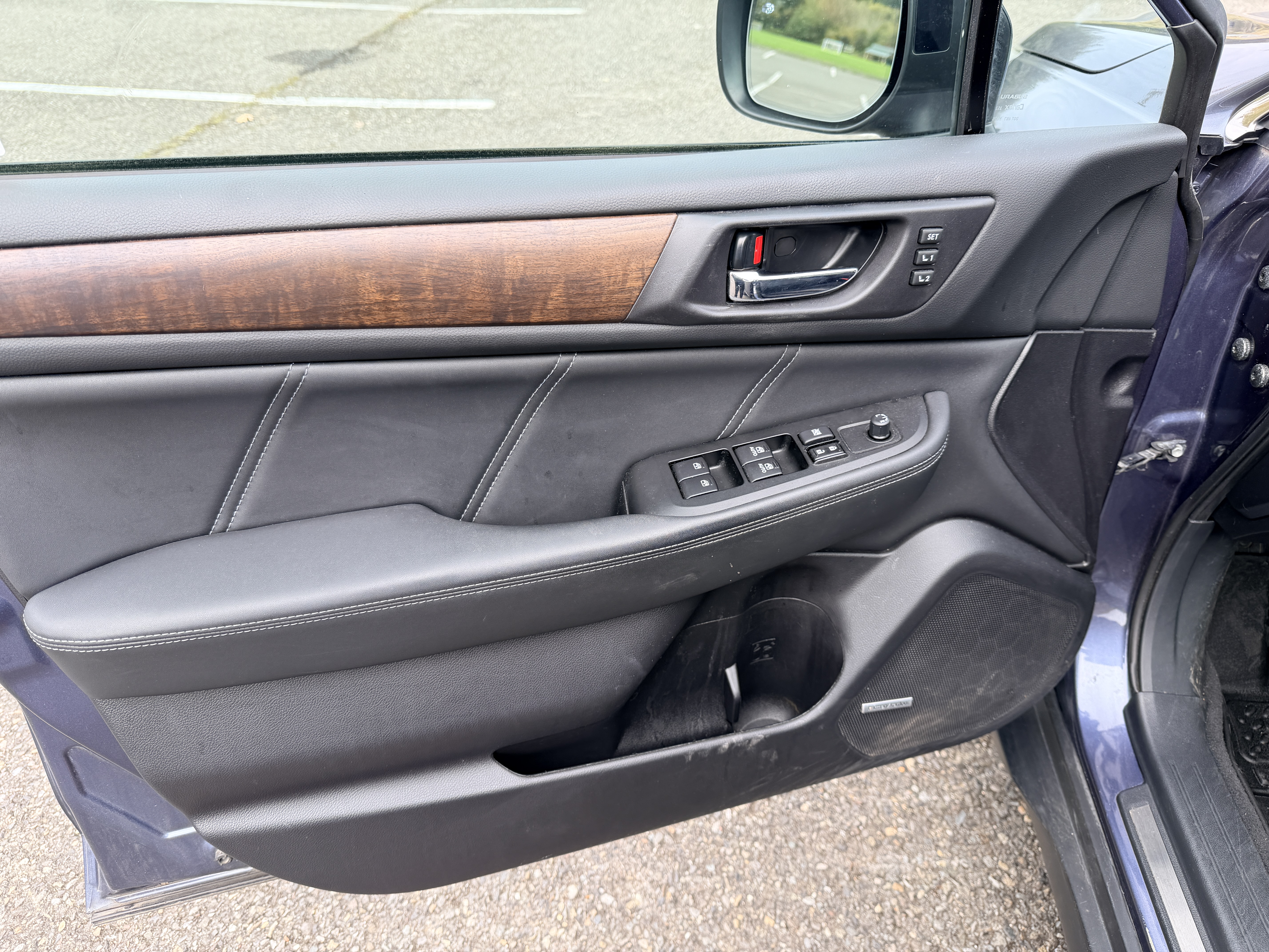 Used 2018 Subaru Outback 2.5i Limited AWD/4WD image 24