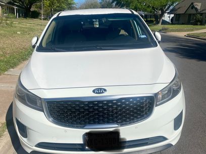 Used 2017 Kia Sedona LX w/ LX Essentials Premium Package