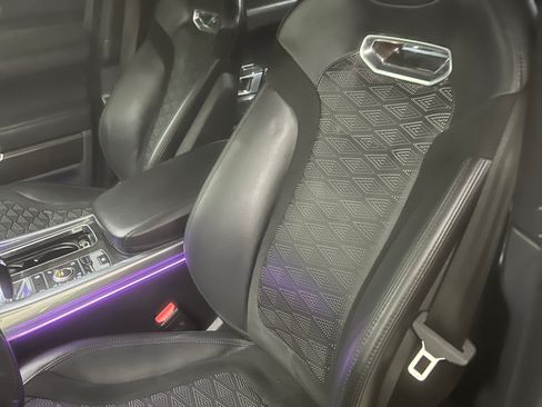 Used 2019 Land Rover Range Rover Sport SVR image 11