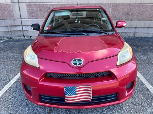 Used 2008 Scion xD Hatchback 4D image 2