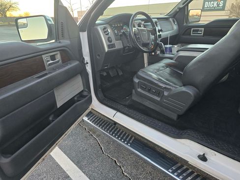 Used 2012 Ford F150 Lariat w/ Lariat Chrome Pkg image 10