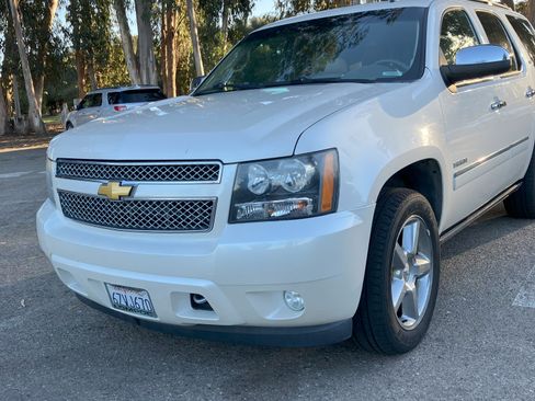 Used 2013 Chevrolet Tahoe LTZ image 4