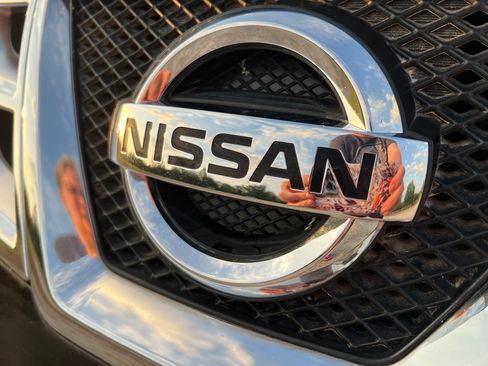 Used 2015 Nissan Rogue S w/ Convenience Package FWD image 28