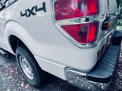 Used 2014 Ford F150 XL w/ Power Equipment Group image 9