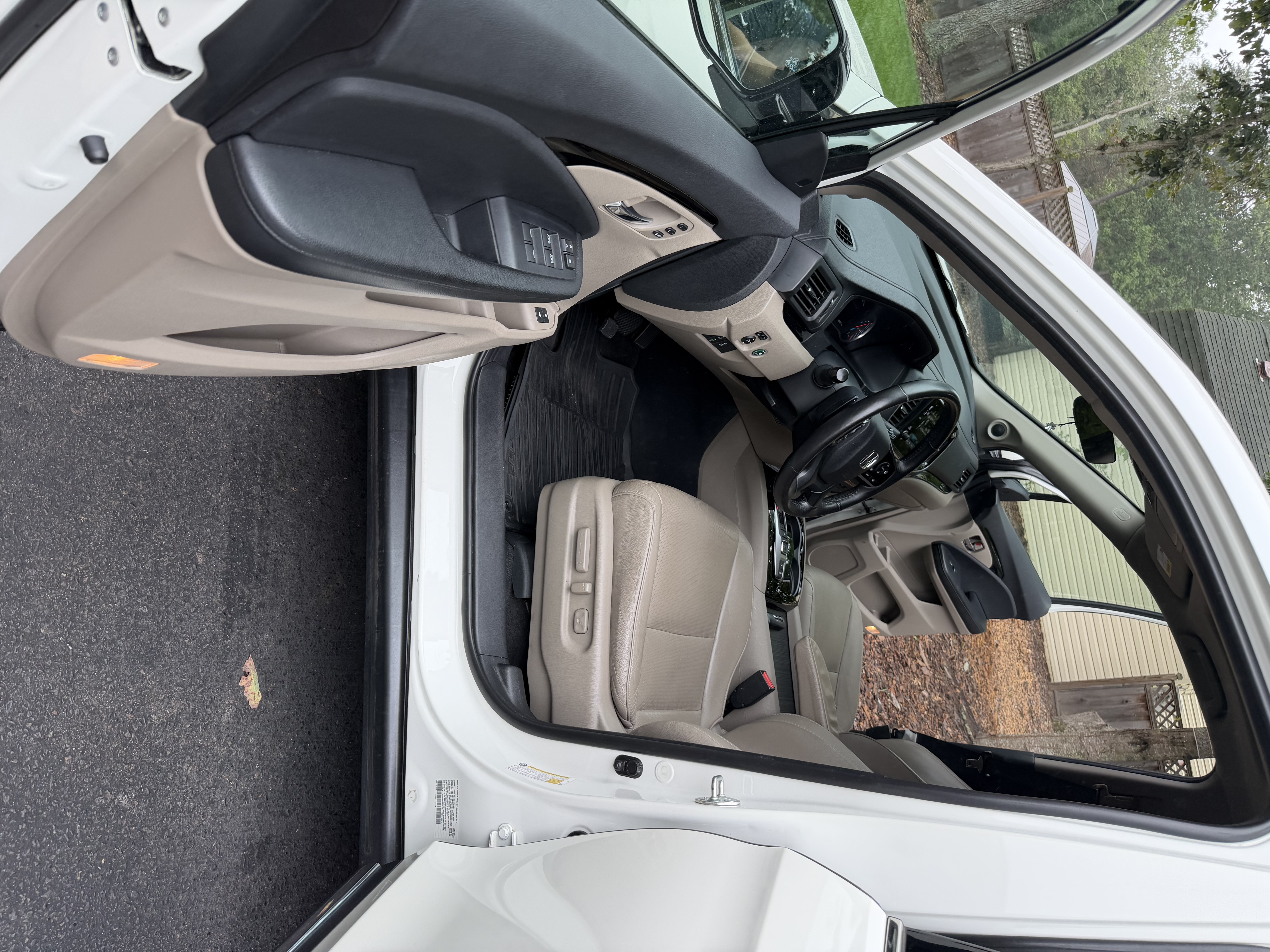 Used 2019 Honda Pilot Elite image 9