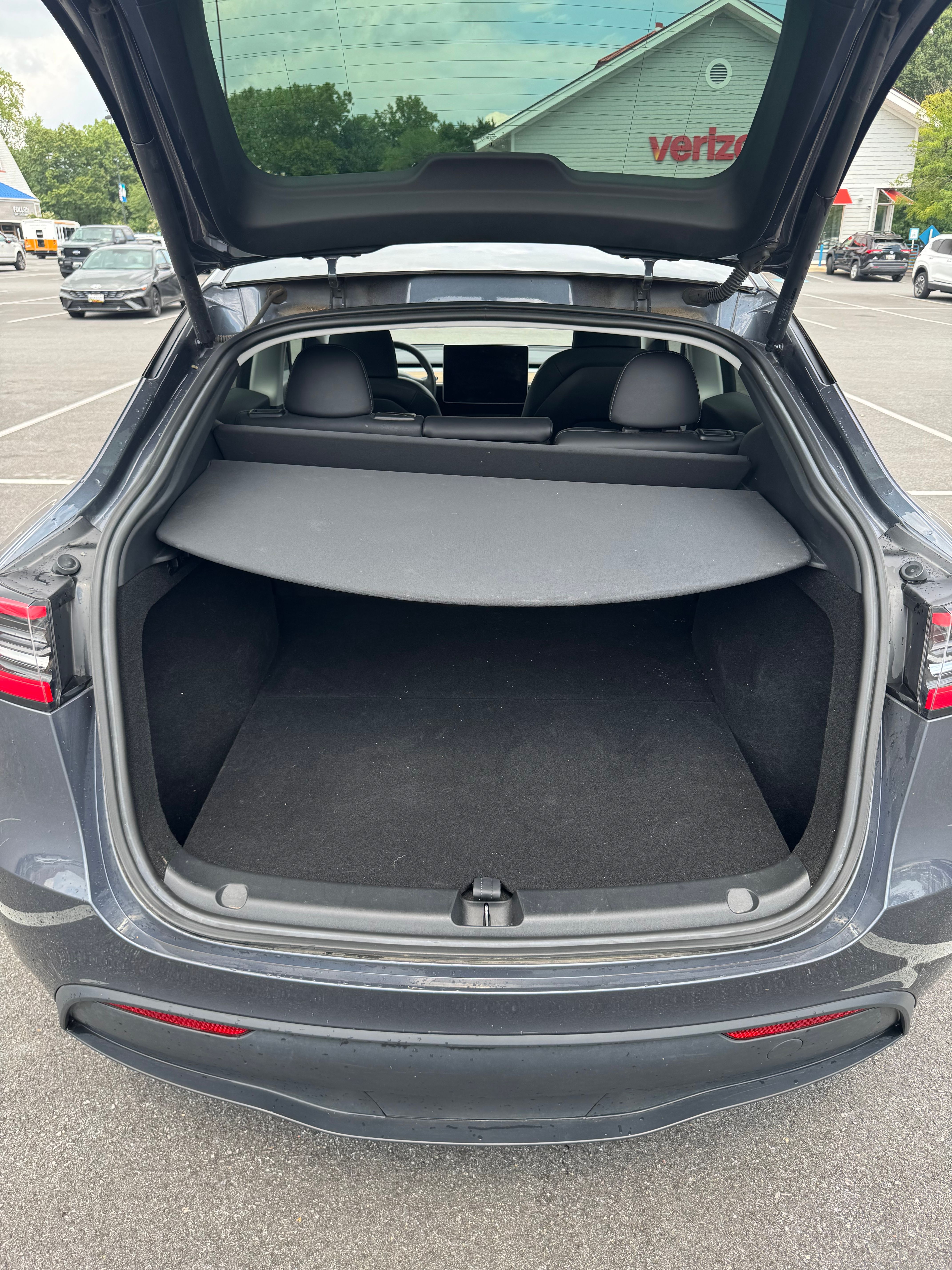 Used 2023 Tesla Model Y Long Range AWD/4WD image 15