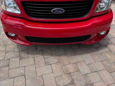 Used 2002 Ford F150 Lightning image 13