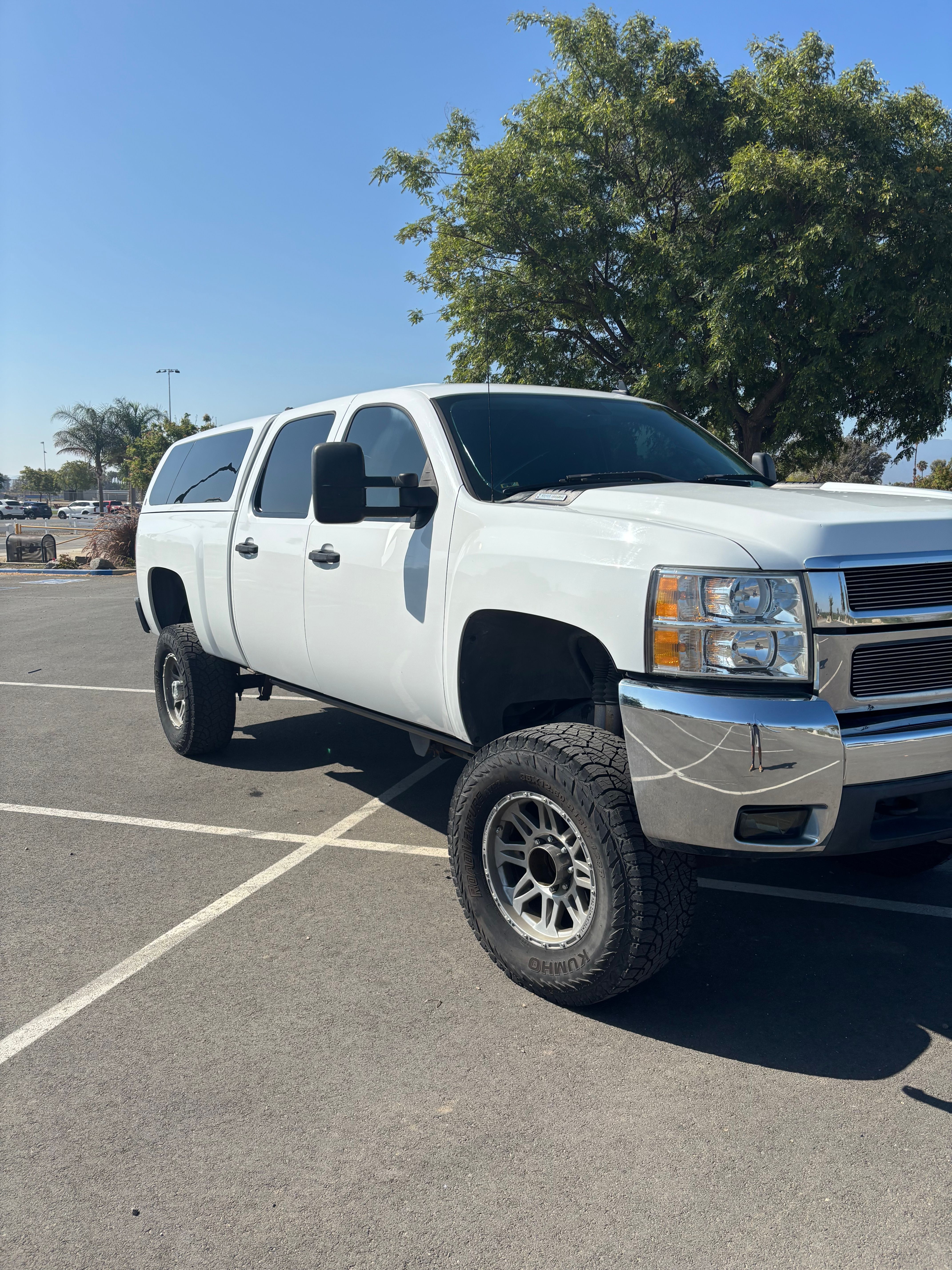 Used 2007 Chevrolet Silverado 2500 LT w/ 2LT Convenience Package RWD image 4