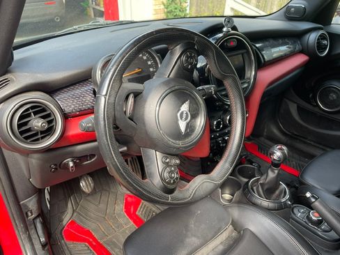 Used 2015 MINI Cooper S FWD image 10
