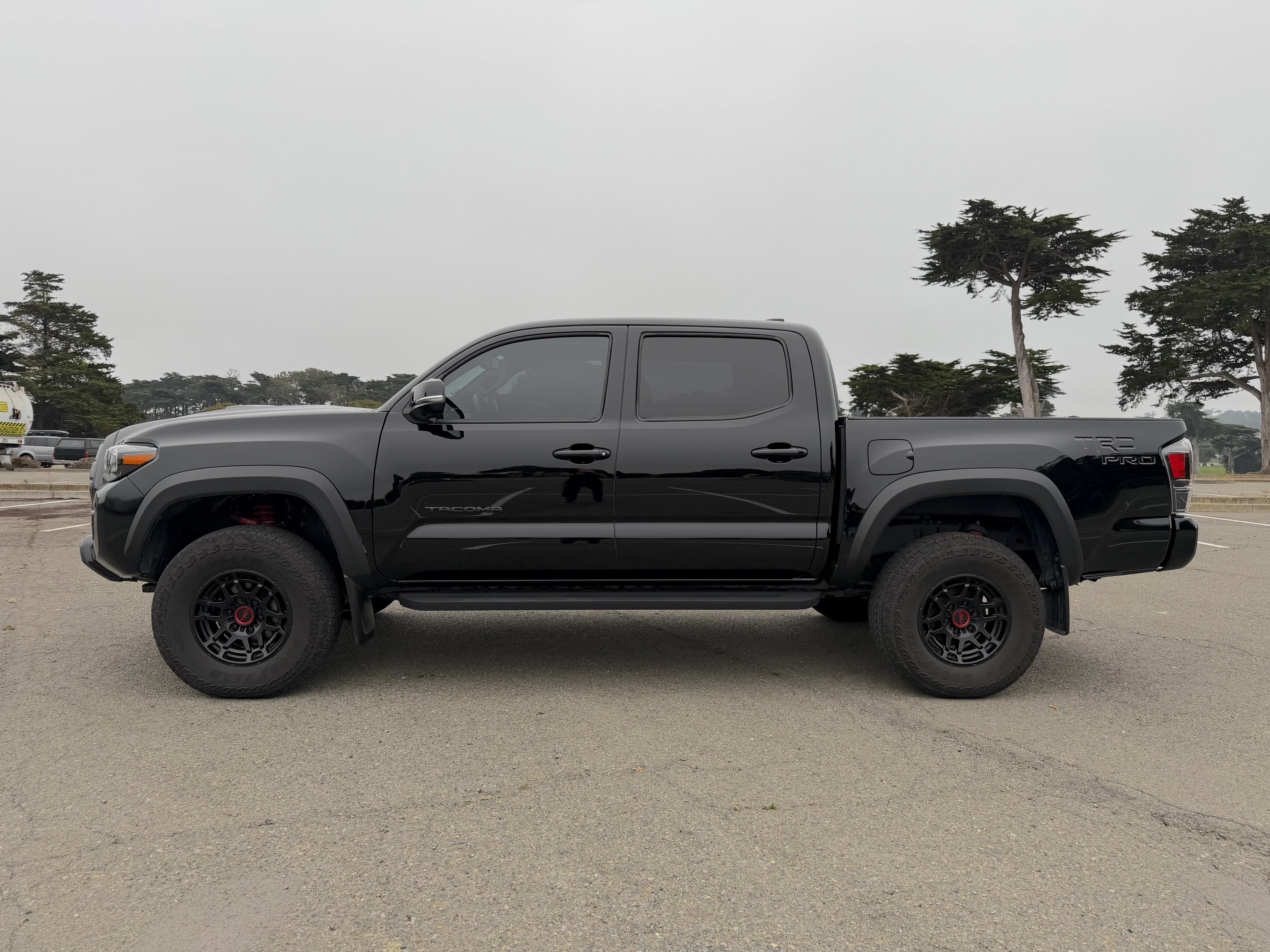 Used 2022 Toyota Tacoma TRD Pro AWD/4WD image 12