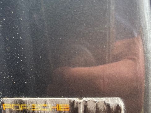 Used 2014 Porsche Cayenne Platinum Edition image 24