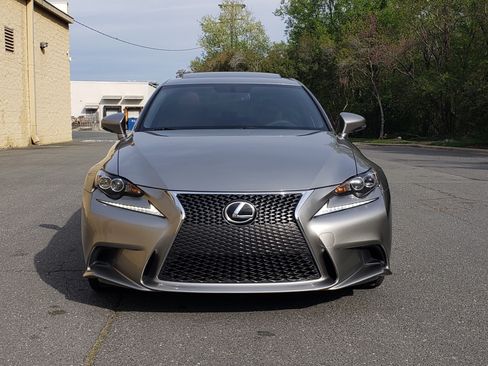 Used 2016 Lexus IS 200t w/ F Sport Package RWD image 2