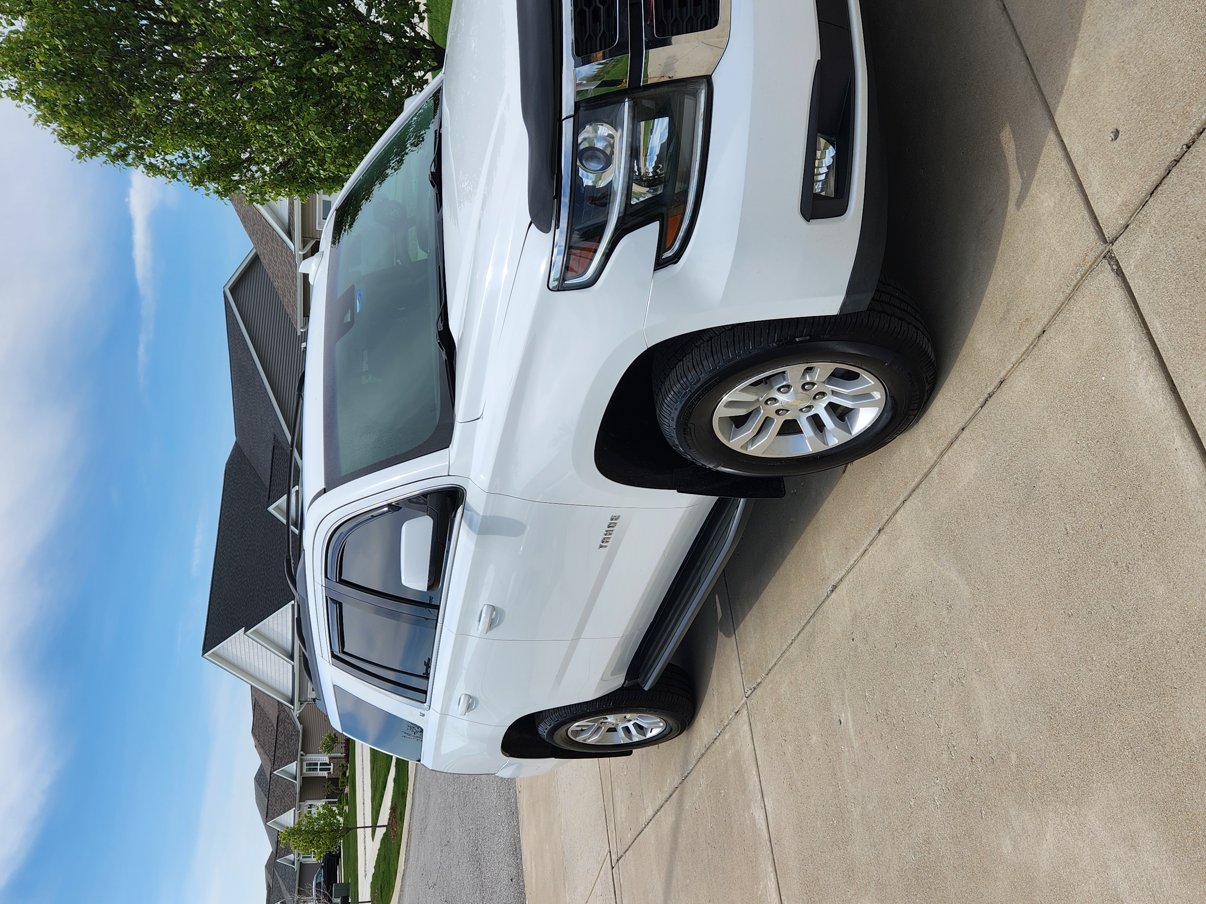 Used 2019 Chevrolet Tahoe LT AWD/4WD image 1