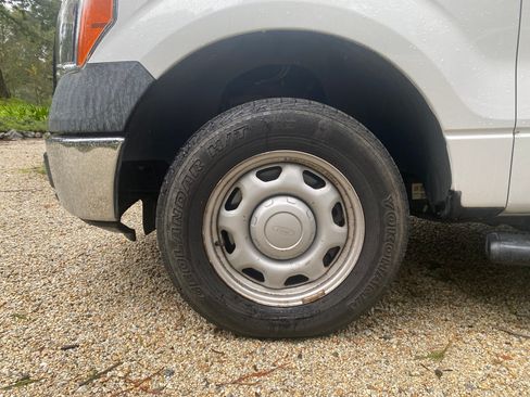 Used 2010 Ford F150 XL image 8