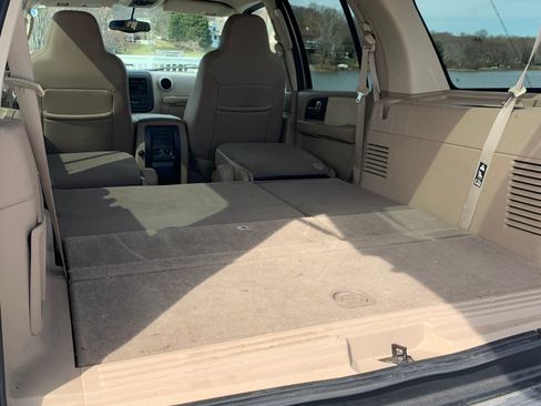 Used 2003 Ford Expedition Eddie Bauer image 13