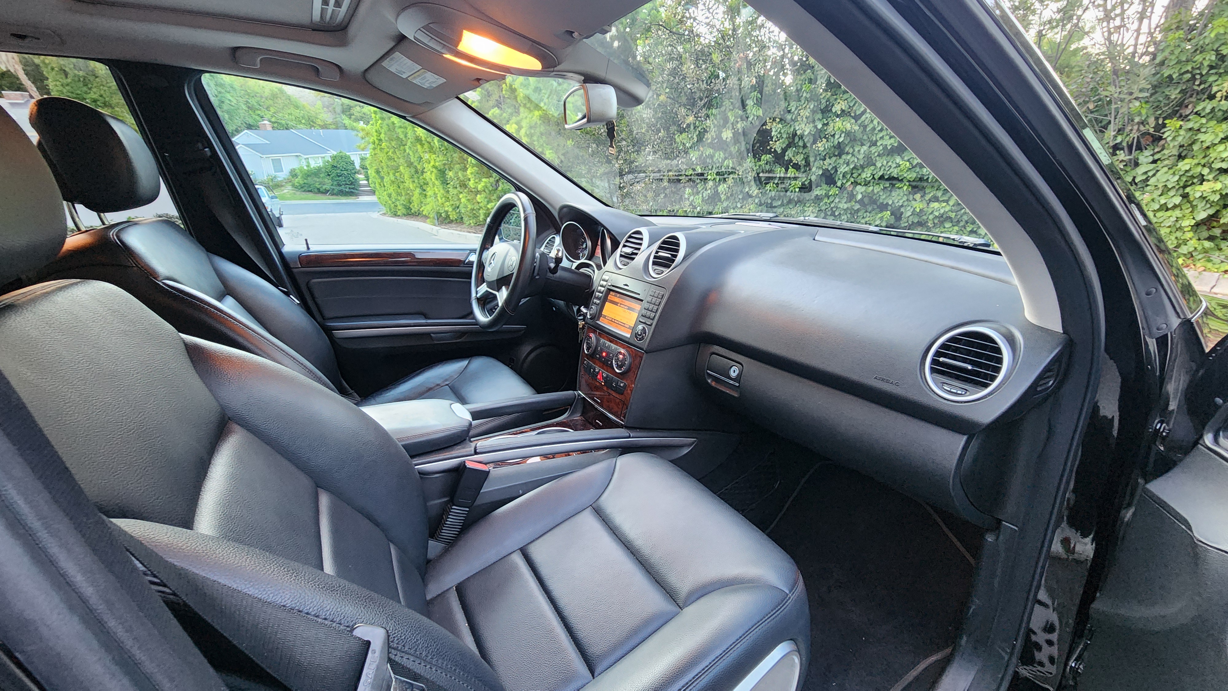 Used 2010 Mercedes-Benz ML 550 4MATIC image 13