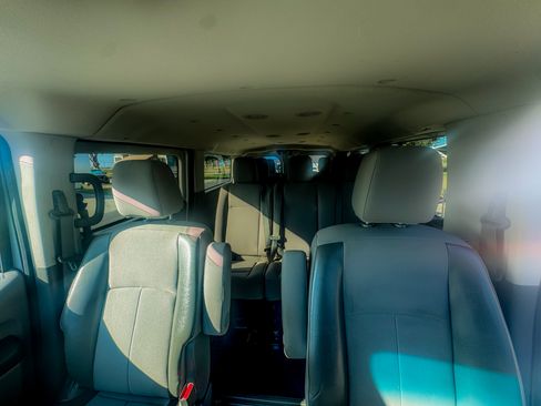 Used 2018 Nissan NV 3500 S image 13