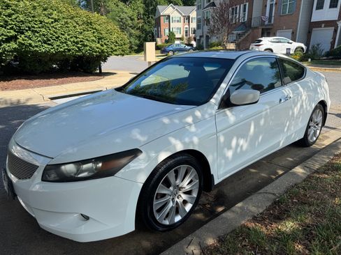 Used 2010 Honda Accord EX-L image 4