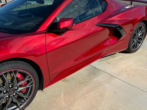 Used 2025 Chevrolet Corvette Stingray Premium Cpe w/ Z51 Performance Package RWD image 2