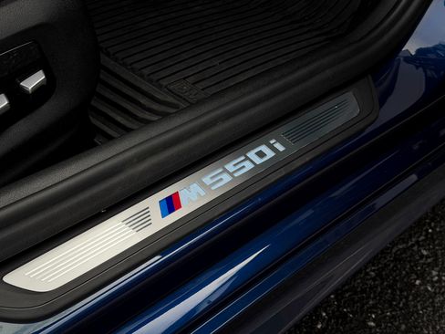 Used 2018 BMW M550i xDrive w/ Cold Weather Package image 23